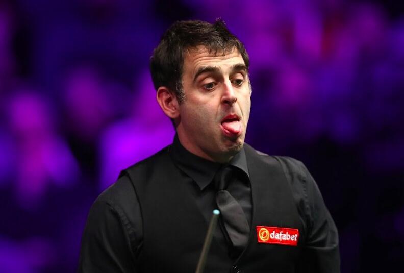 现了他作为 现了他作为