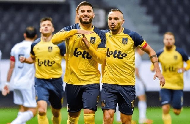 足球界的选 足球界的选